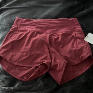 Lululemon 4 cherry tint color